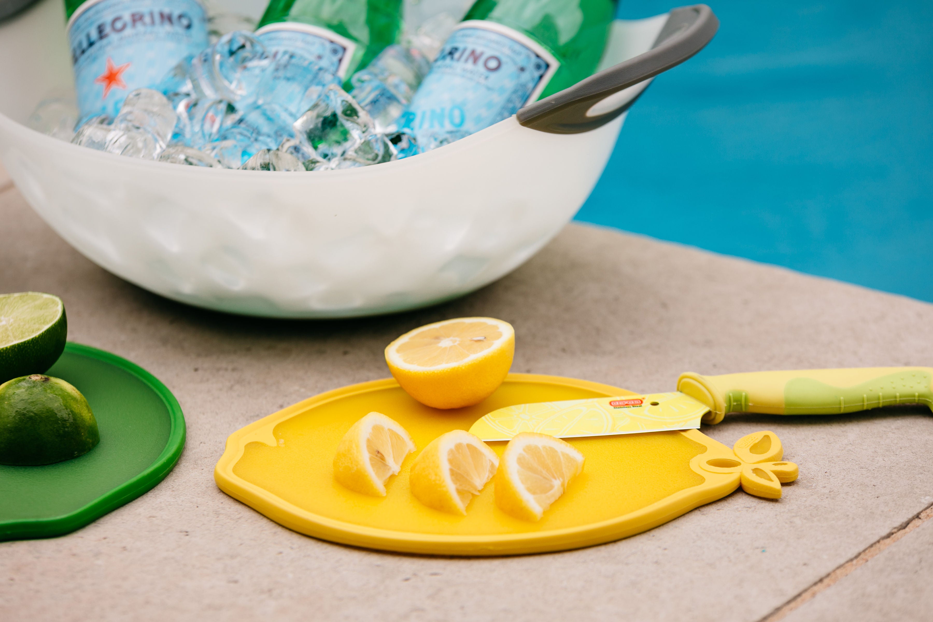 dexas-citrus-bar-boards-tagliere-rotondo-da-bar-a-forma-di-limone-o-lime-18-cm image 4