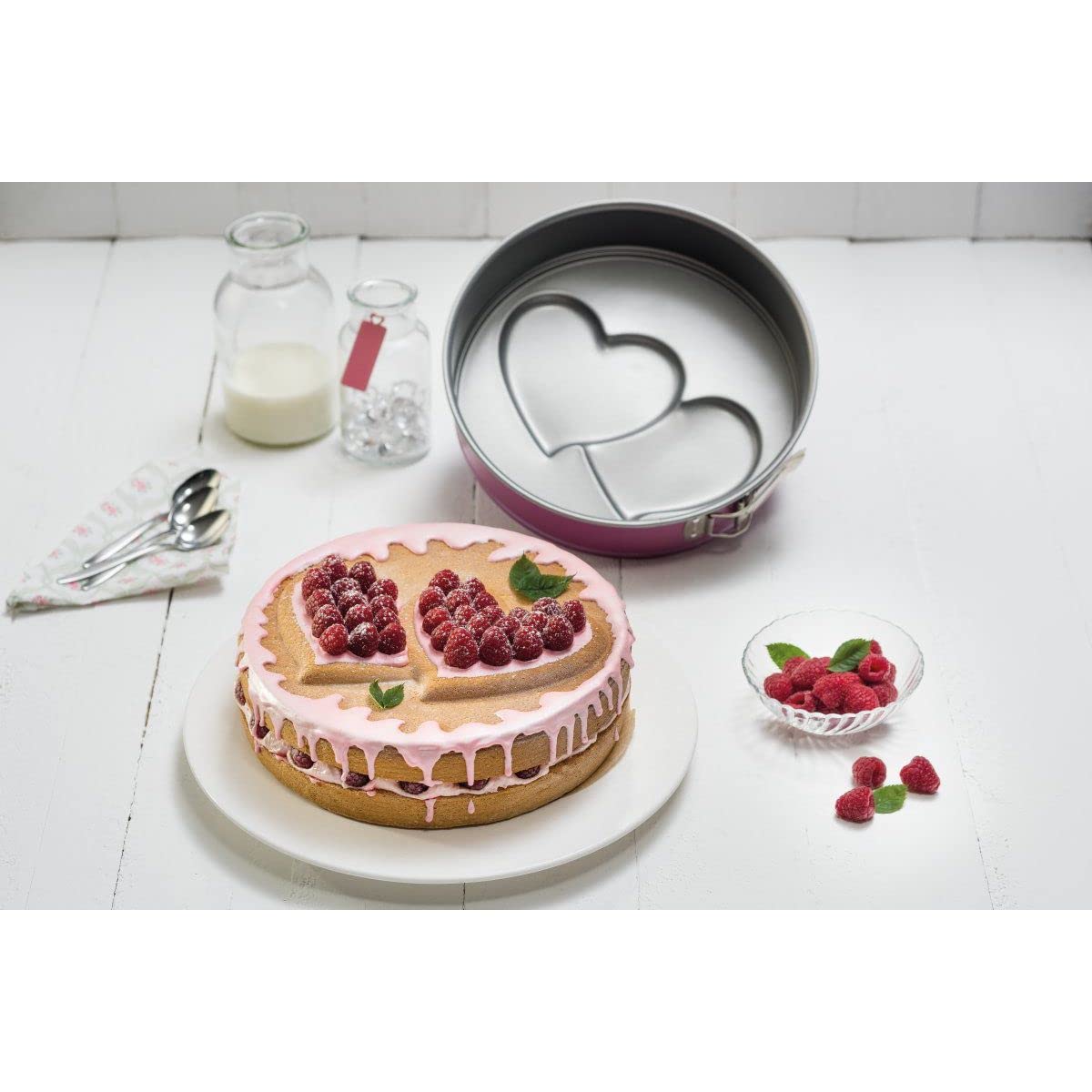 zenker-creative-studio-teglia-da-forno-rotonda-con-2-fondi-doppio-cuore-e-viso-s image 2