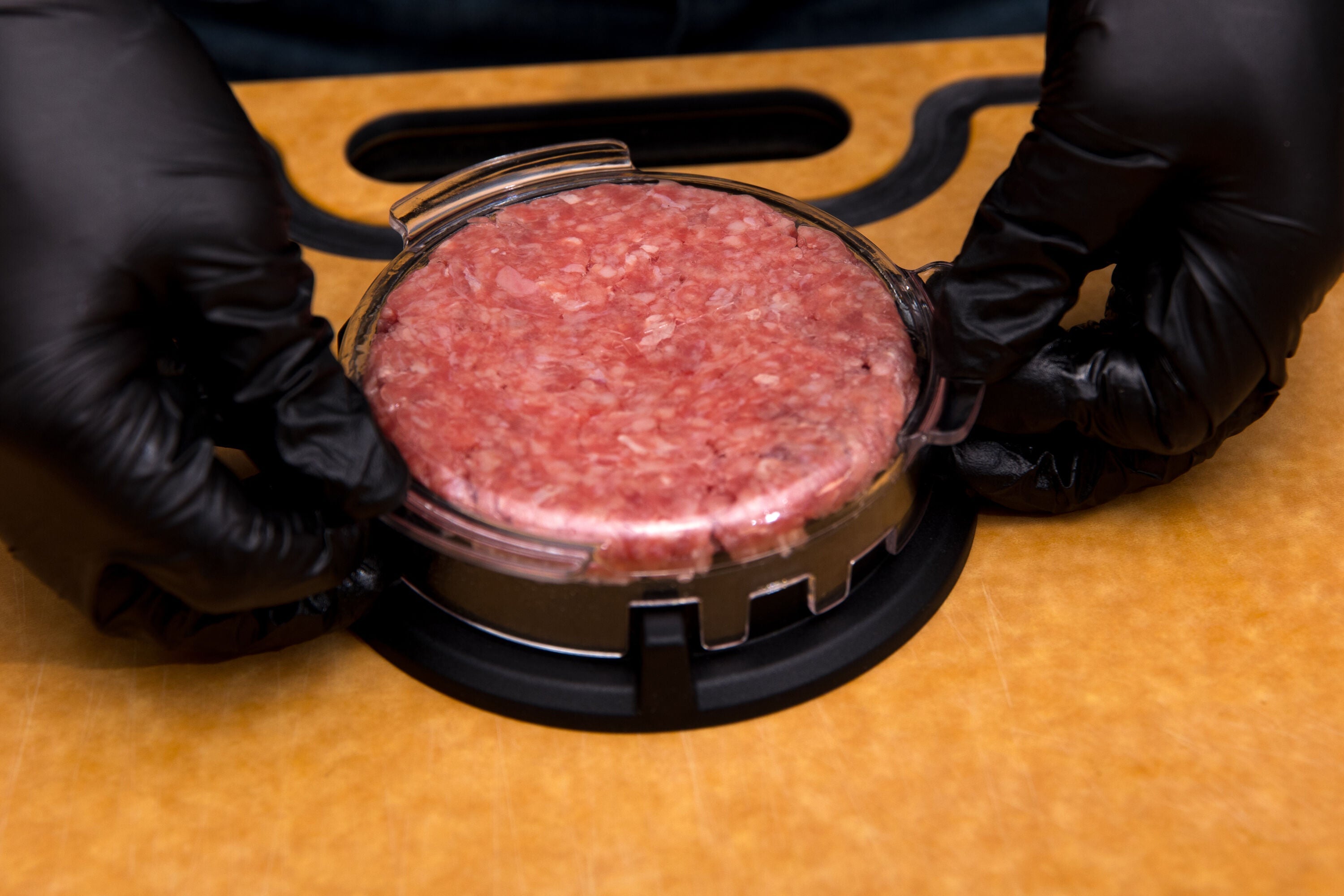 broil-king-deluxe-burger-press-pressa-per-hamburger-2-pezzi-con-anelli-guida-pol image 4