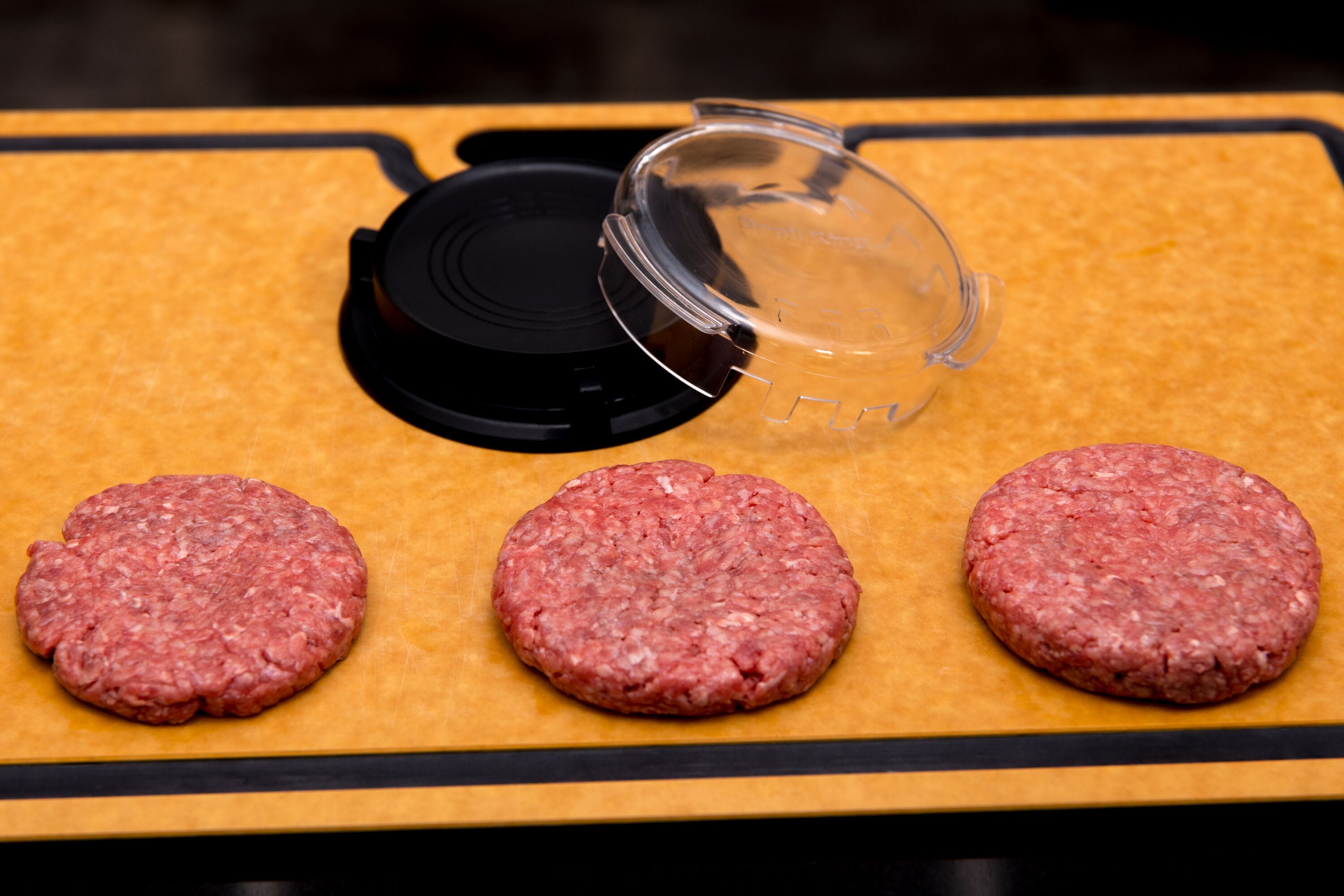 broil-king-deluxe-burger-press-pressa-per-hamburger-2-pezzi-con-anelli-guida-pol image 5