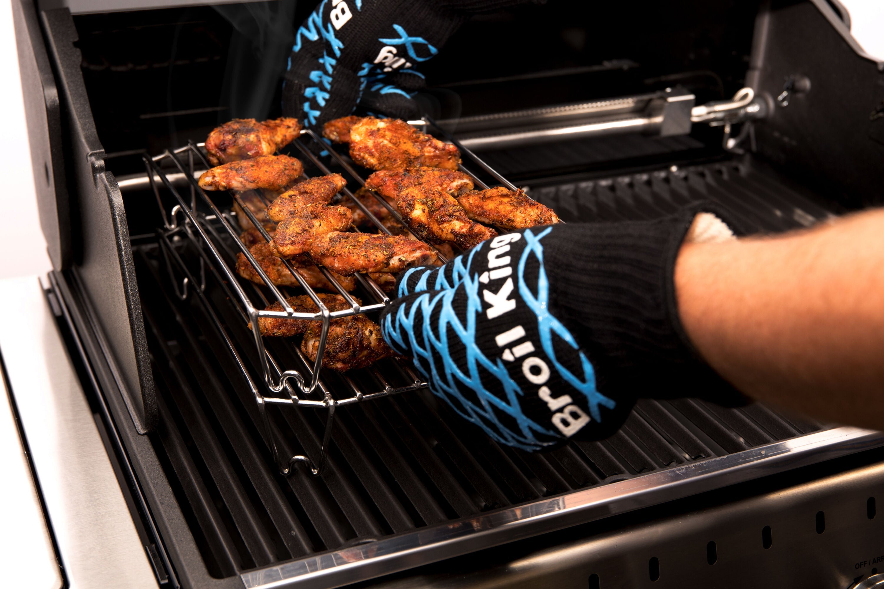 broil-king-guanto-da-griglia-in-aramide-con-5-dita-presa-in-silicone-e-polsino-l image 3