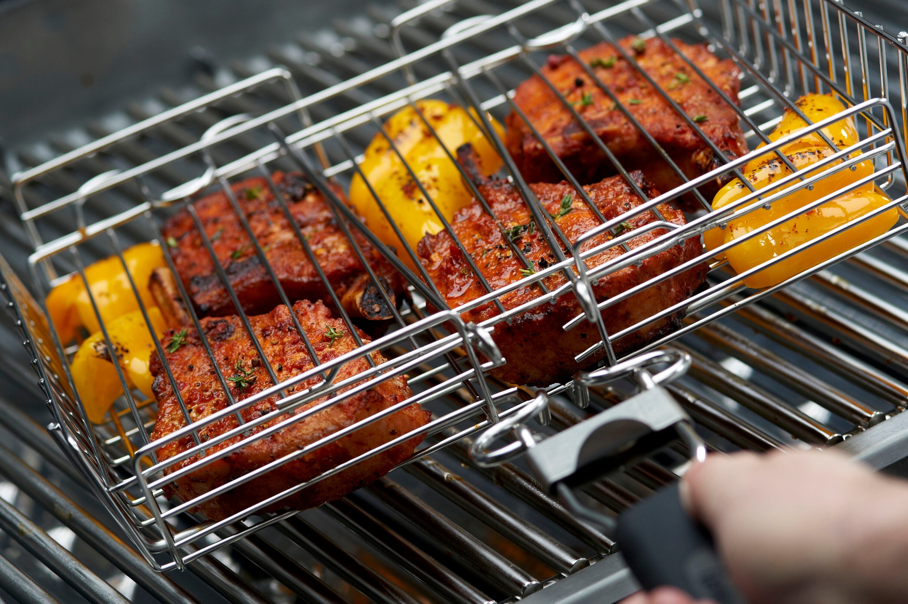 broil-king-detachable-handle-grill-basket-cestello-per-griglia-in-acciaio-inossi image 5