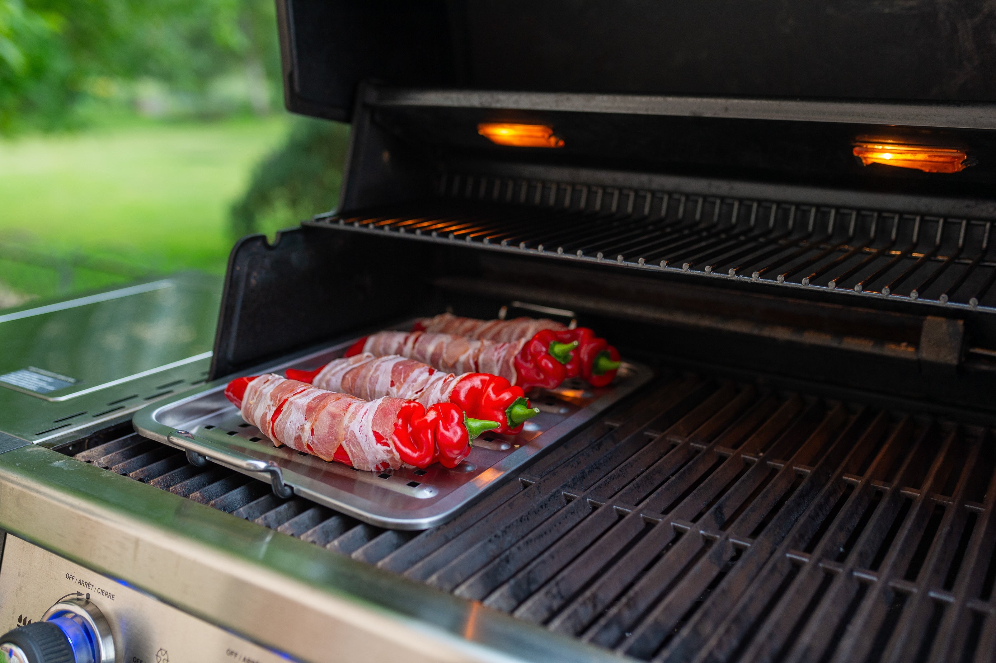 broil-king-imperial-grill-topper-in-acciaio-inox-40-6-x-27-9-cm image 5