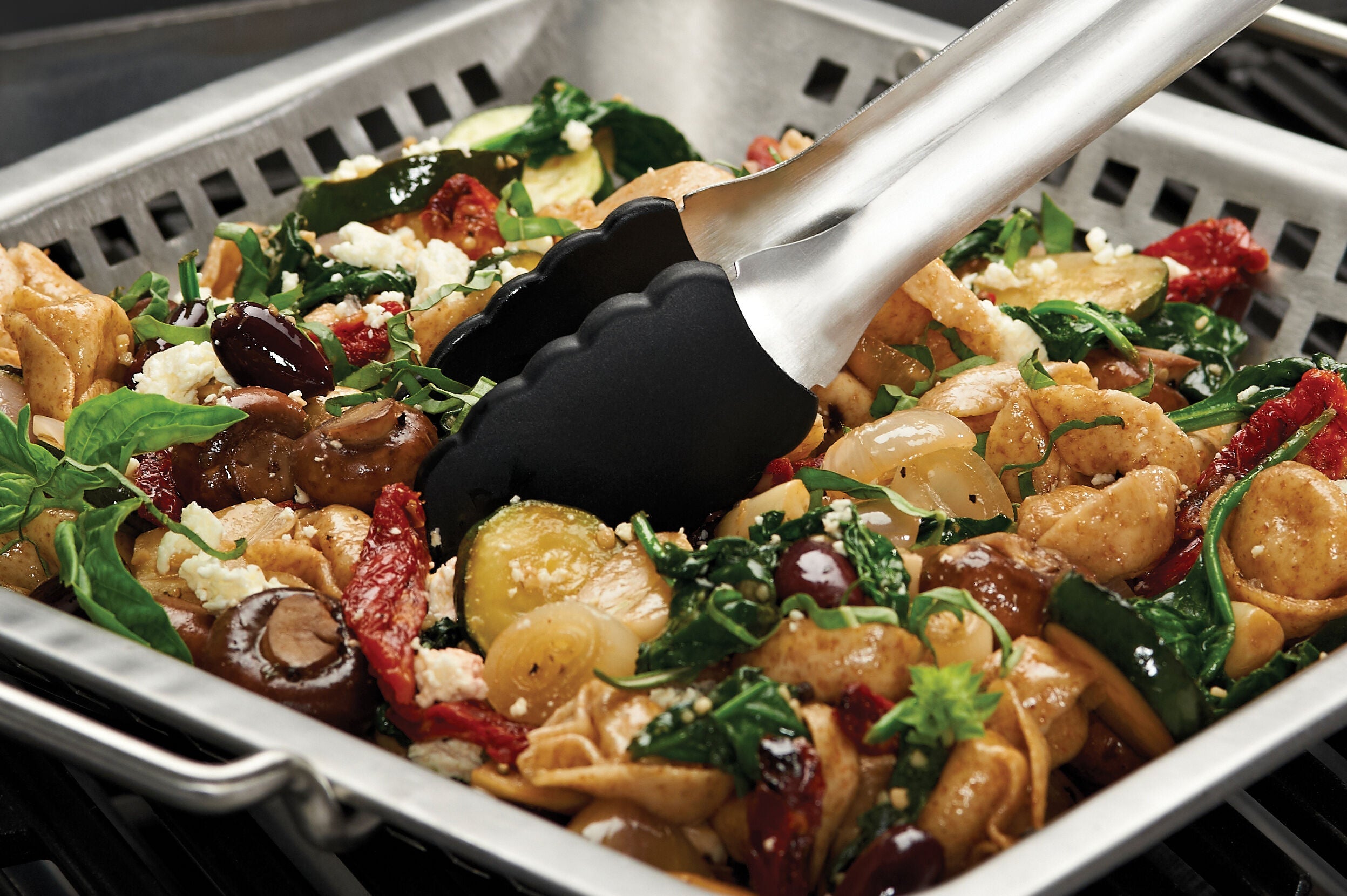 broil-king-grill-wok-wok-for-barbecue-perforato-in-acciaio-inossidabile-30-x-30- image 3