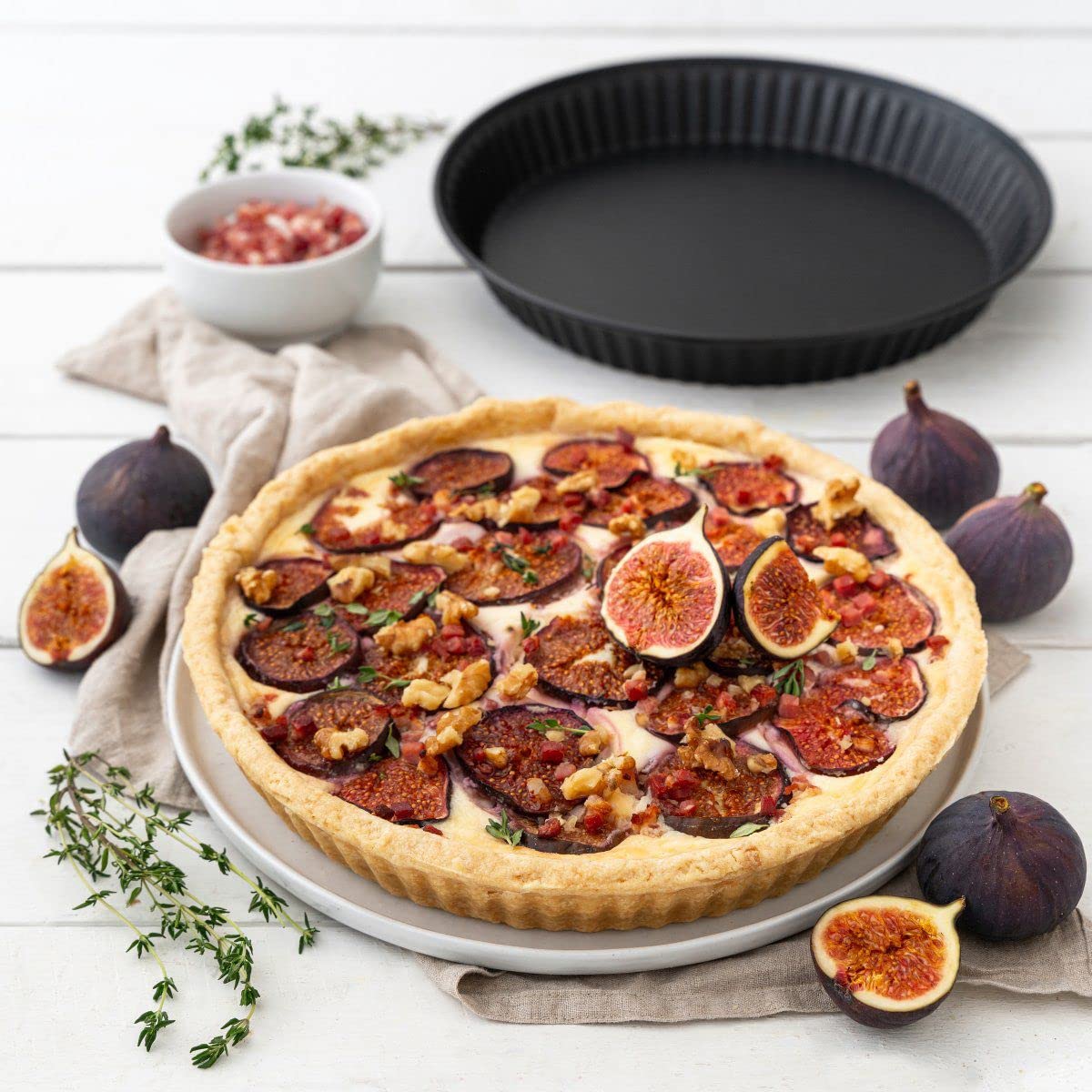 zenker-stampo-crostata-a-fondo-liscio-28-cm-black-metallic-rivestimento-antiader image 6