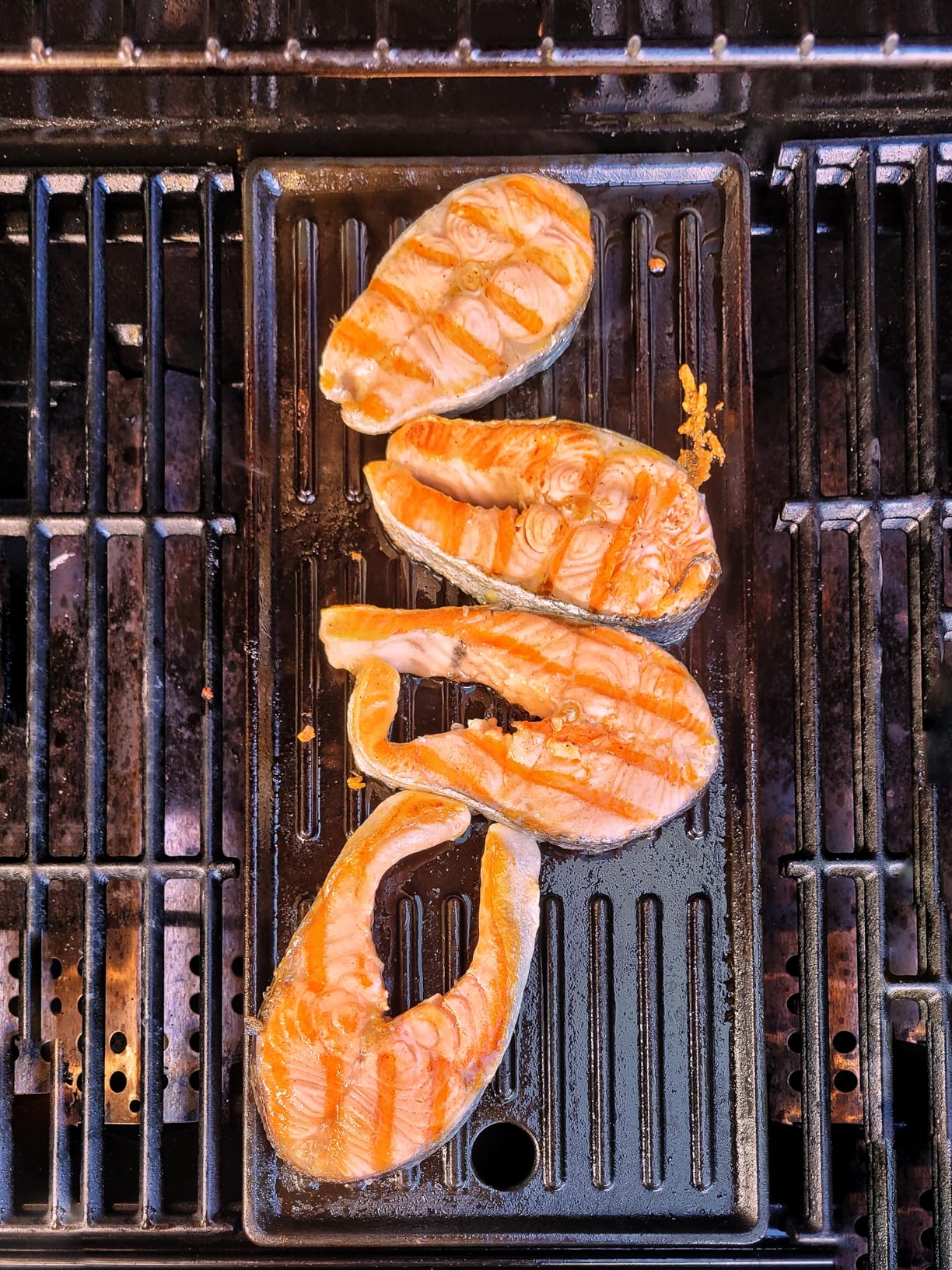 Piancha completa sul barbecue