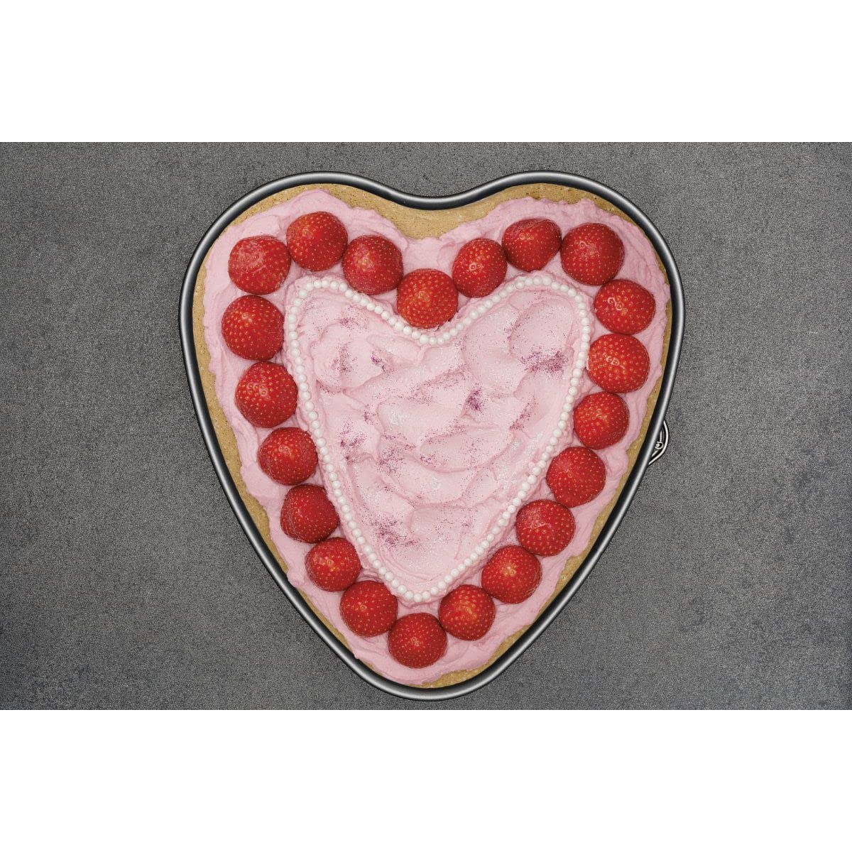 zenker-creative-studio-stampo-a-cerniera-per-dolci-a-forma-di-cuore-fondo-piatto image 8