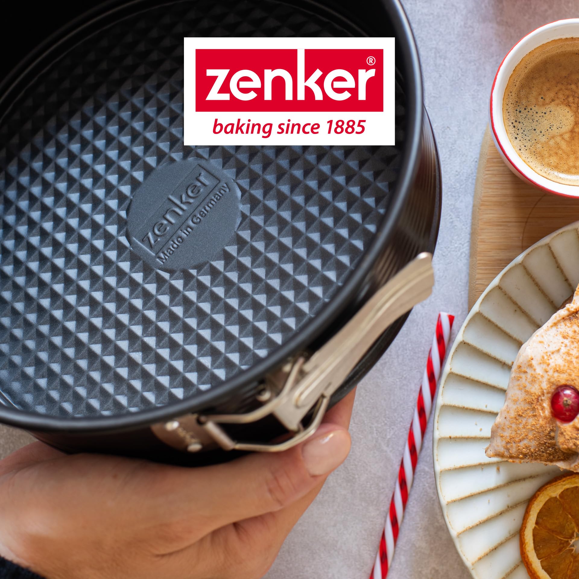 zenker-set-tortiera-a-cerniera-e-stampo-per-crostate-con-base-a-nido-d-ape-26-cm image 7