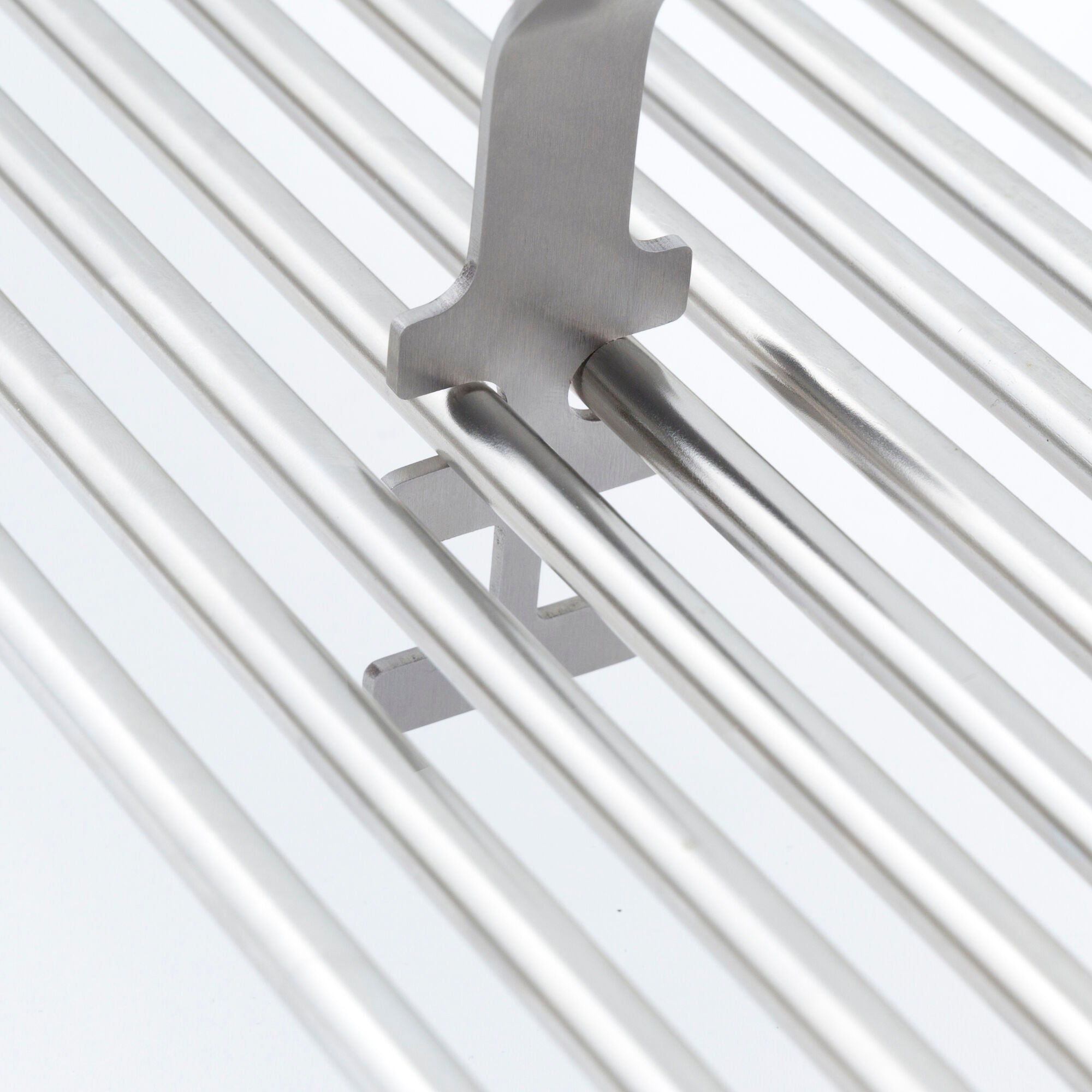 broil-king-grid-lifter-solleva-griglie-in-acciaio-inox-con-manico-in-resina-per- image 3