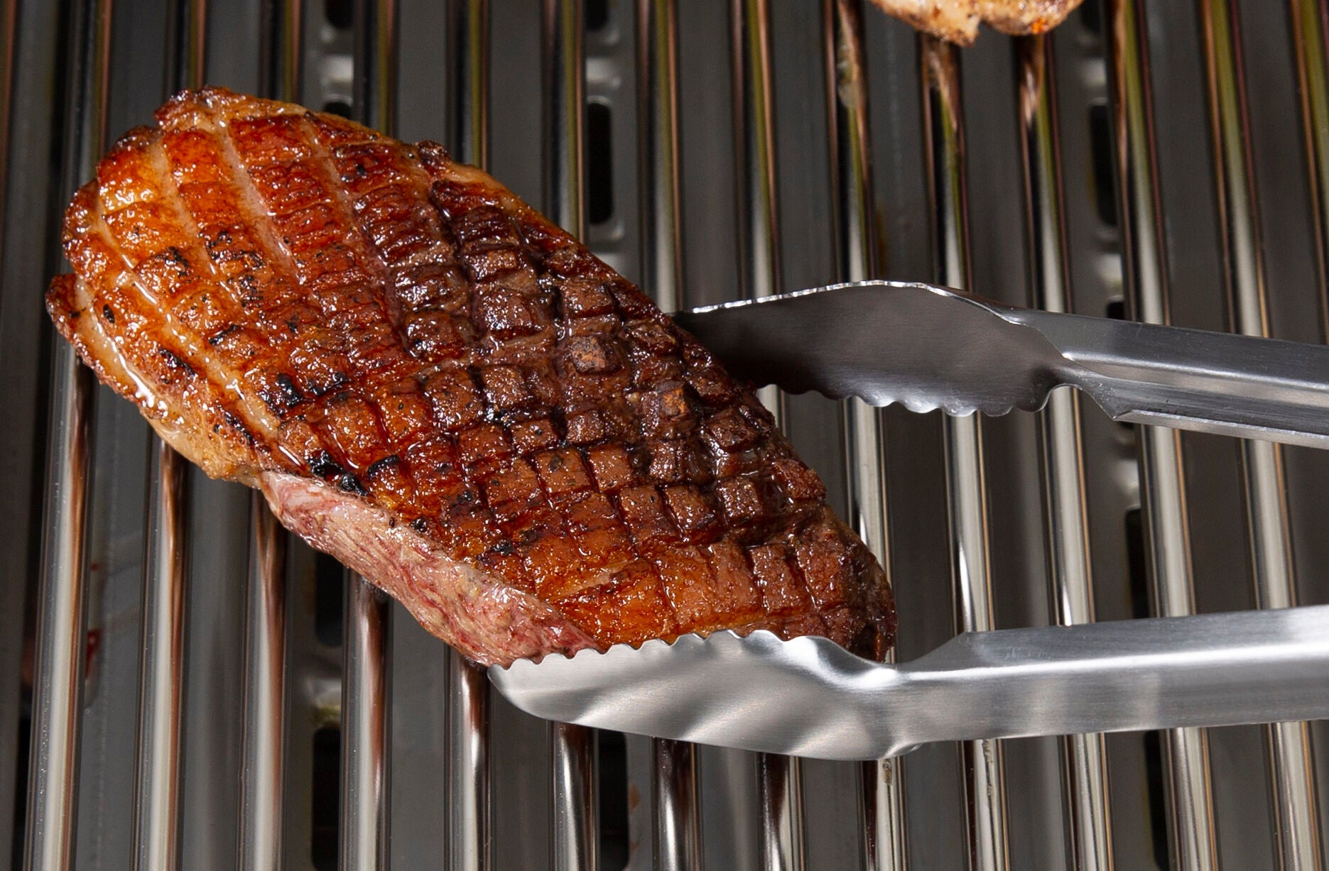 broil-king-baron-precision-tongs-40-cm-pinze-da-barbecue-in-acciaio-inox-con-gri image 2