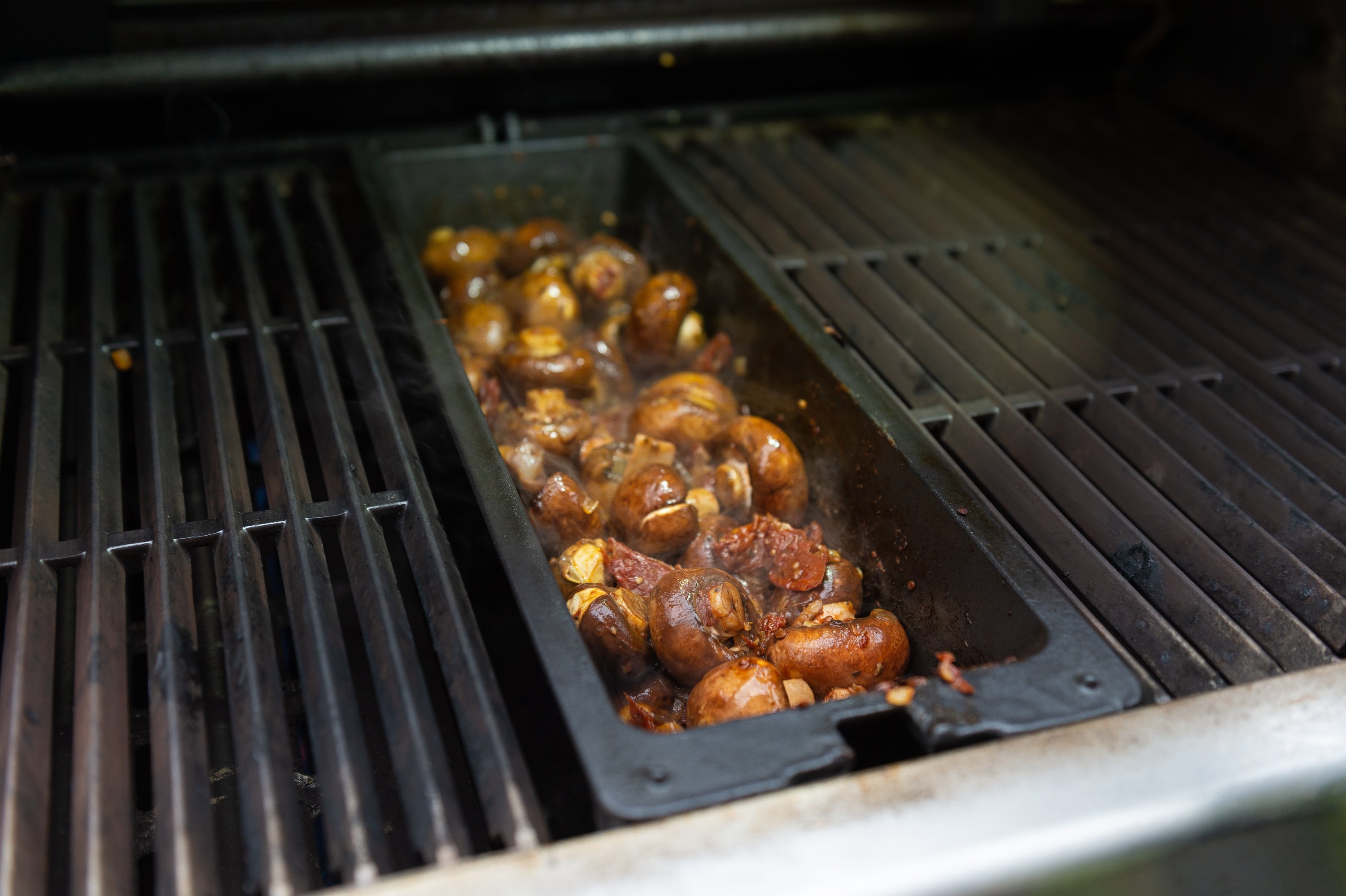 broil-king-cast-wok-regal-imperial-wok-in-ghisa-per-barbecue-a-gas-compatibile-c image 4
