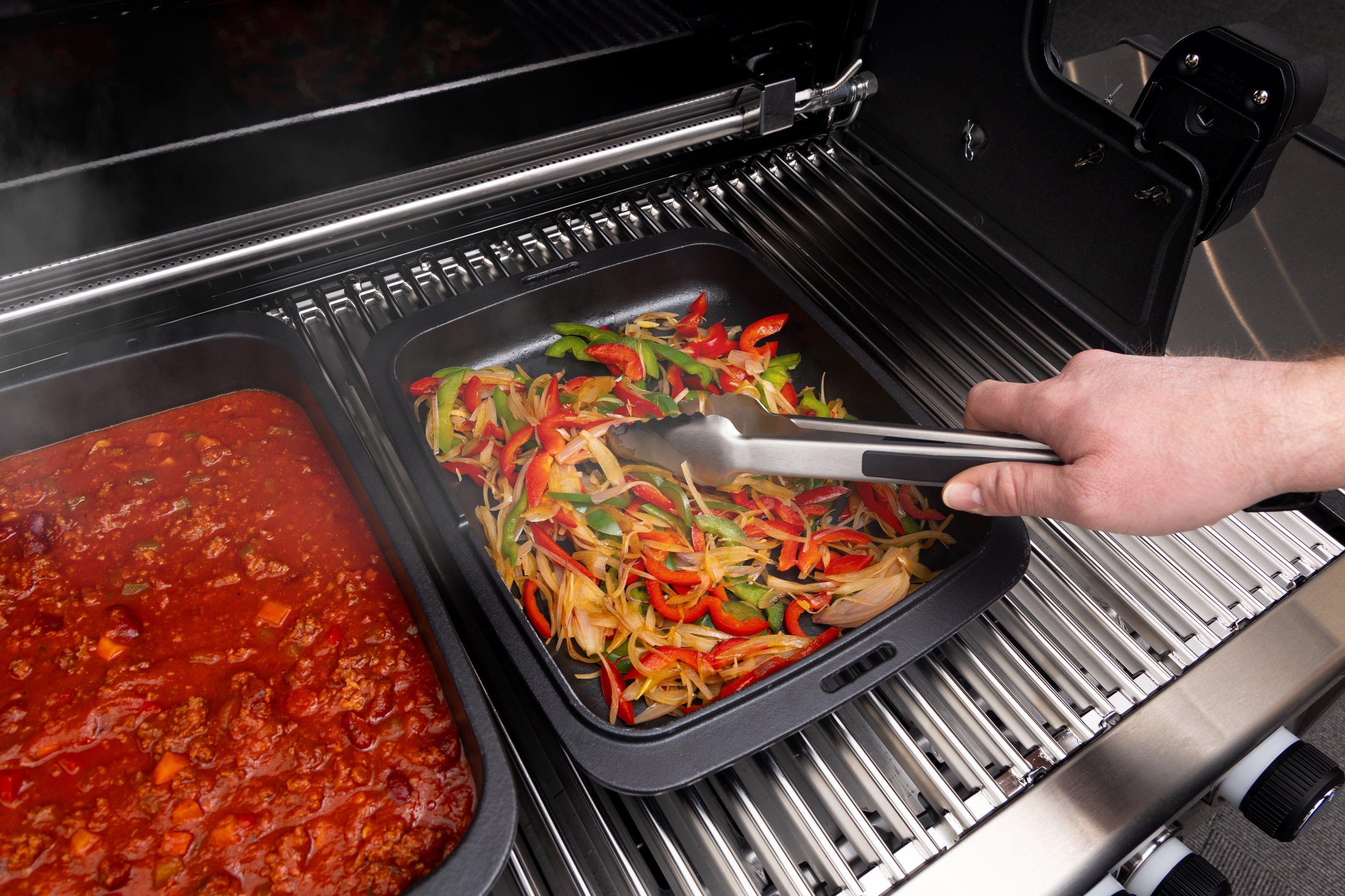 broil-king-cast-iron-dutch-oven-pentola-in-ghisa-per-barbecue-con-griglia-di-cot image 3
